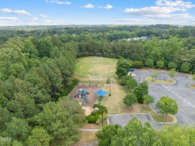 5609 Cary Glen Boulevard, Cary, NC 27519