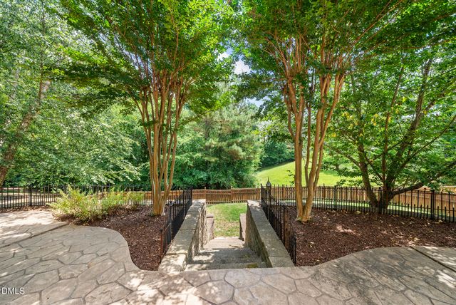 5609 Cary Glen Boulevard, Cary, NC 27519
