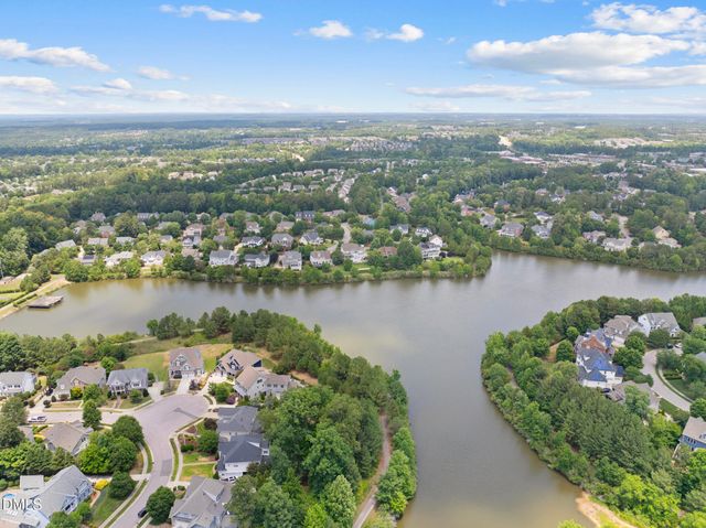 5609 Cary Glen Boulevard, Cary, NC 27519