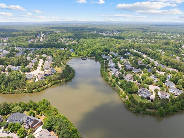 5609 Cary Glen Boulevard, Cary, NC 27519