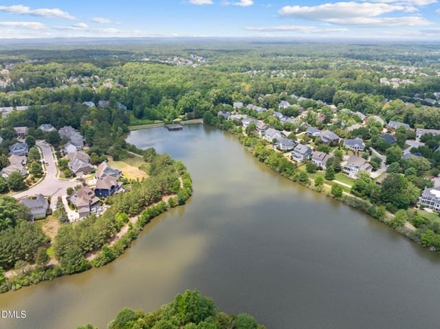 5609 Cary Glen Boulevard, Cary, NC 27519