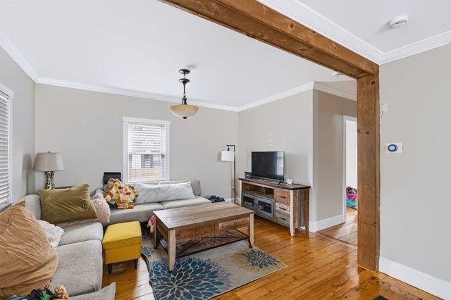 1 Randall St, Salem, MA 01970