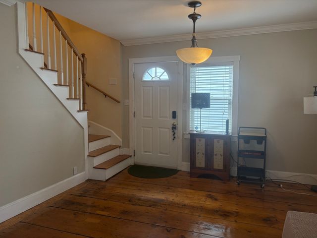 1 Randall St, Salem, MA 01970