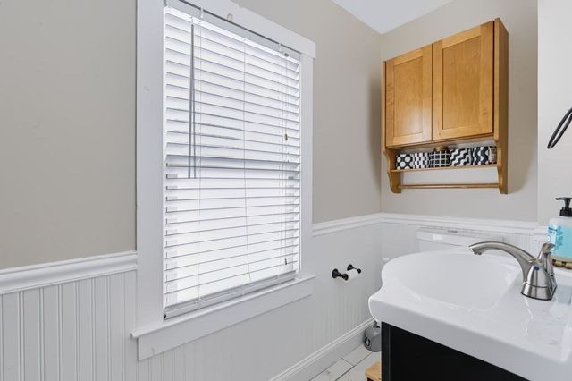 1 Randall St, Salem, MA 01970