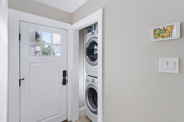 1 Randall St, Salem, MA 01970