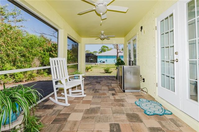 11693 OAKLAND DR, Bokeelia, FL 33922