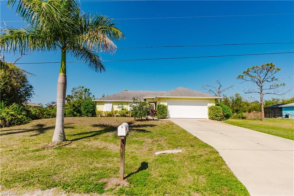 11693 OAKLAND DR, BOKEELIA, FL 33922 — photo 2