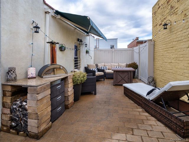 21-38 49th Street, Astoria, NY 11105