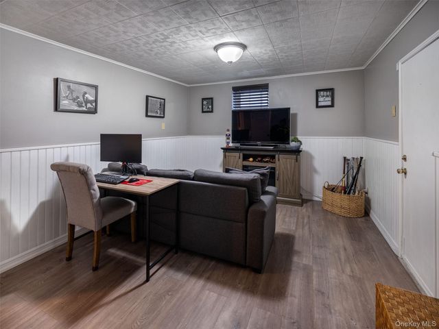 21-38 49th Street, Astoria, NY 11105