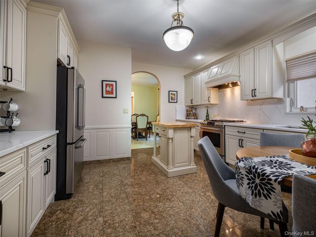 21-38 49th Street, Astoria, NY 11105