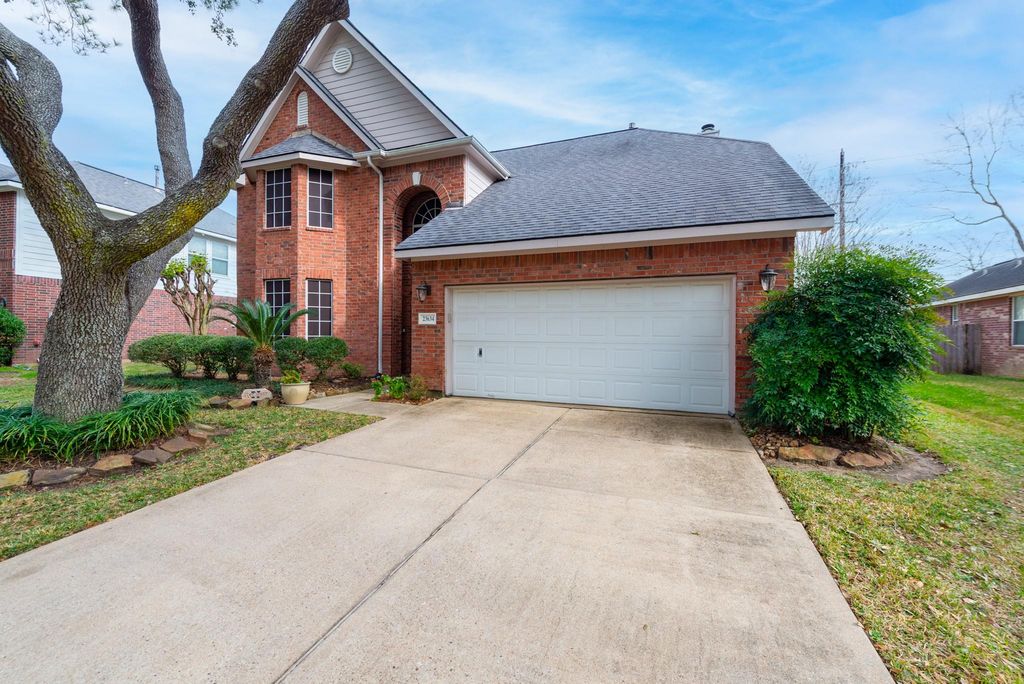 Image 1 of property listing at 23634 Hawkins Creek Court, Katy, TX 77494