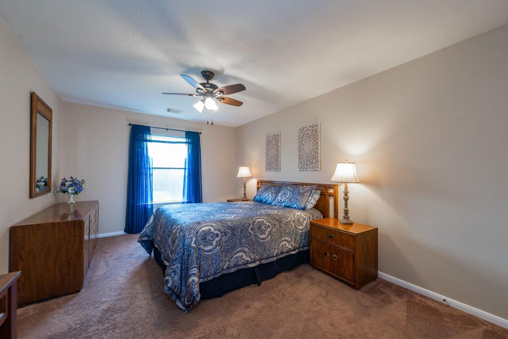 Image 21 of property listing at 23634 Hawkins Creek Court, Katy, TX 77494