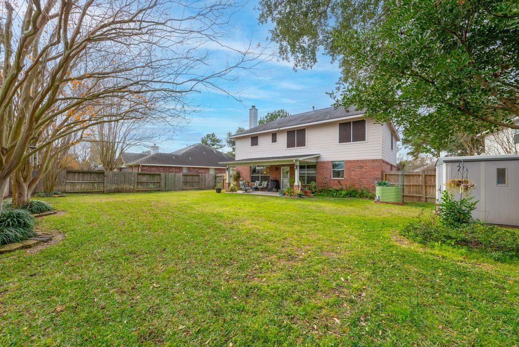 Image 28 of property listing at 23634 Hawkins Creek Court, Katy, TX 77494