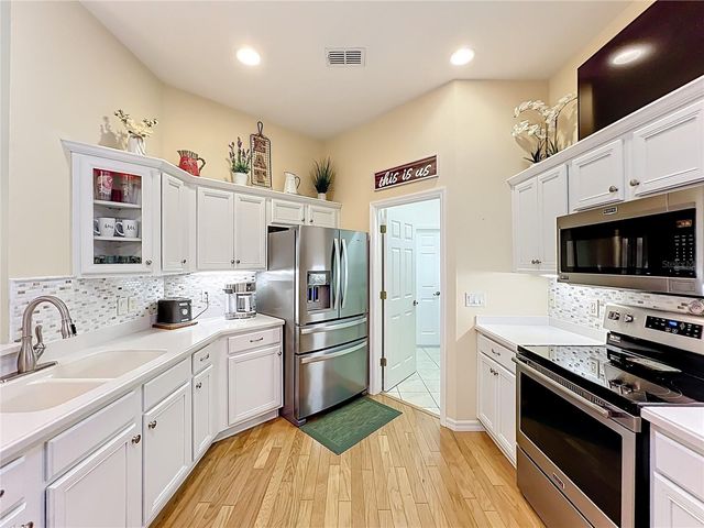 25003 CYPRESS POND COURT, Leesburg, FL 34748