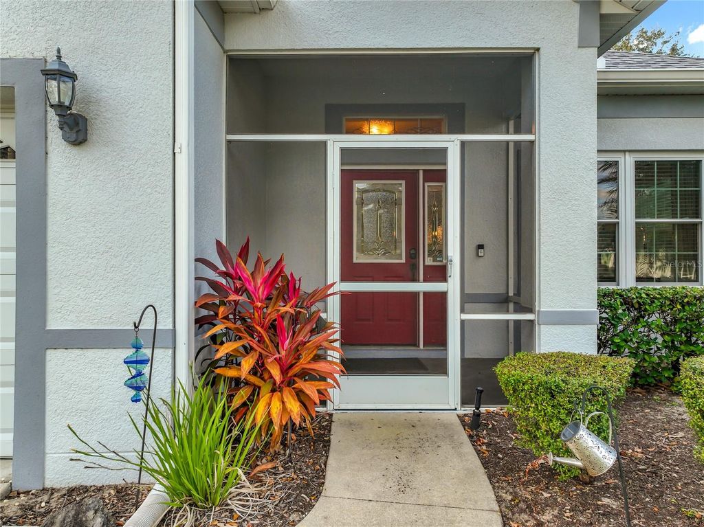 Image 2 of property listing at 25003 CYPRESS POND COURT, Leesburg, FL 34748