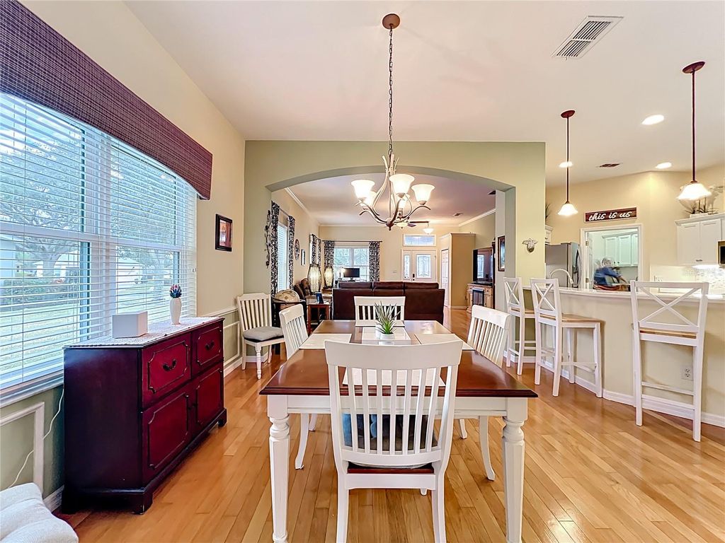 Image 11 of property listing at 25003 CYPRESS POND COURT, Leesburg, FL 34748