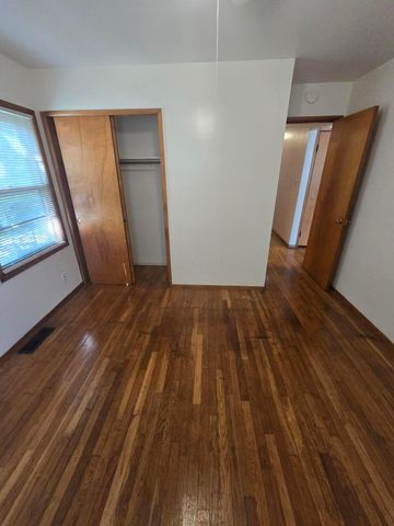 1090 Pauline Avenue, Columbus, OH 43224