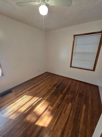 1090 Pauline Avenue, Columbus, OH 43224