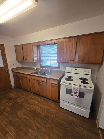 1090 Pauline Avenue, Columbus, OH 43224