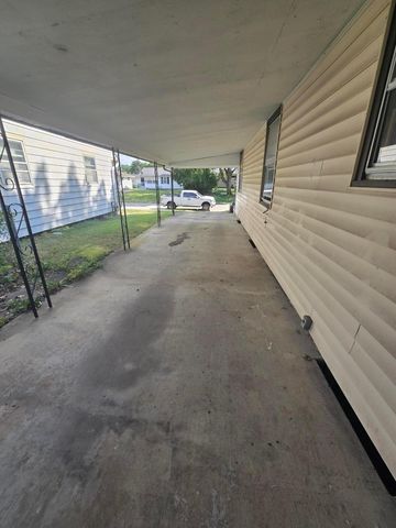 1090 Pauline Avenue, Columbus, OH 43224