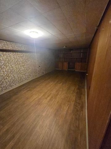 1090 Pauline Avenue, Columbus, OH 43224