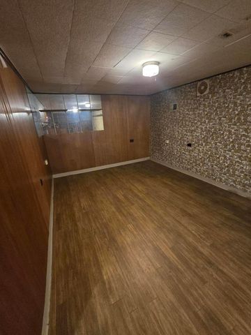 1090 Pauline Avenue, Columbus, OH 43224