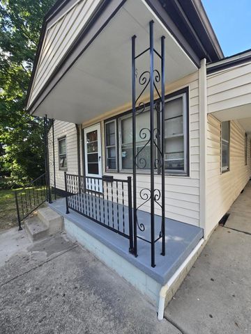 1090 Pauline Avenue, Columbus, OH 43224