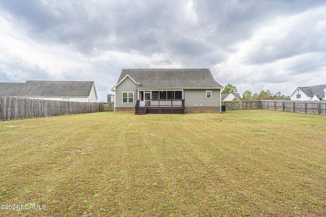 186 Ashcroft Court, Raeford, NC 28376