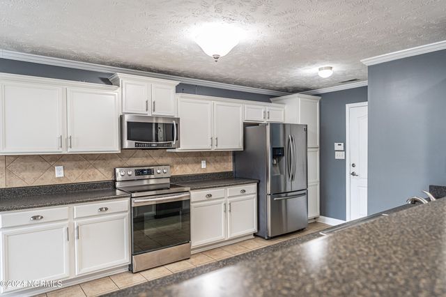 186 Ashcroft Court, Raeford, NC 28376