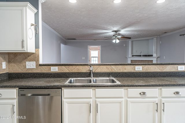 186 Ashcroft Court, Raeford, NC 28376