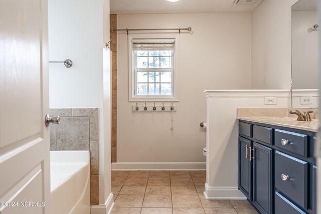 186 Ashcroft Court, Raeford, NC 28376