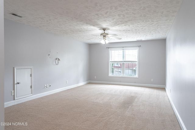 186 Ashcroft Court, Raeford, NC 28376