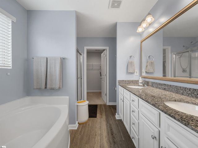 311 Rossmoor Court, Duncan, SC 29334