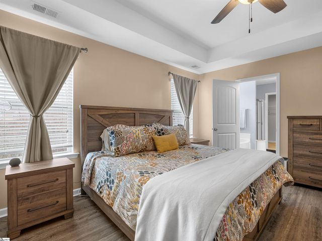 311 Rossmoor Court, Duncan, SC 29334