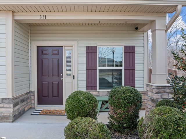 311 Rossmoor Court, Duncan, SC 29334