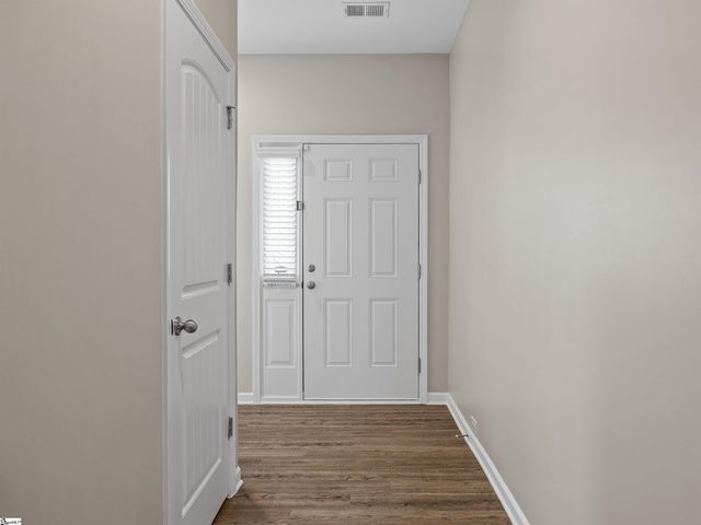 311 Rossmoor Court, Duncan, SC 29334