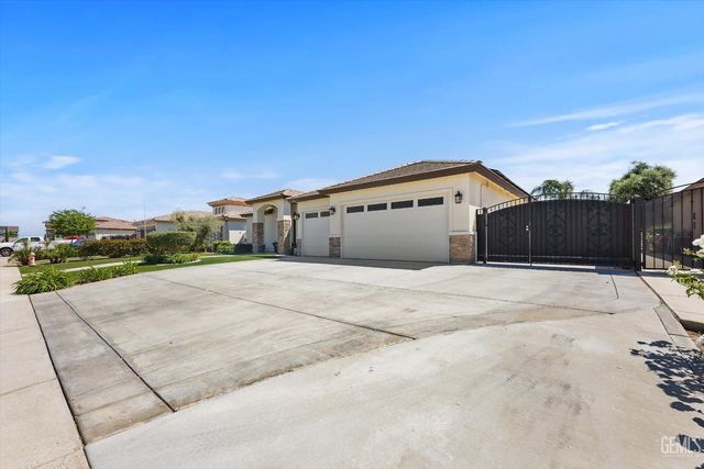 14515 Wayne Lee Court, Bakersfield, CA 93314