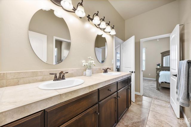 14515 Wayne Lee Court, Bakersfield, CA 93314