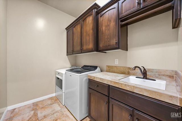 14515 Wayne Lee Court, Bakersfield, CA 93314