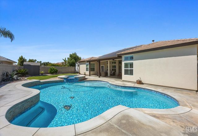 14515 Wayne Lee Court, Bakersfield, CA 93314