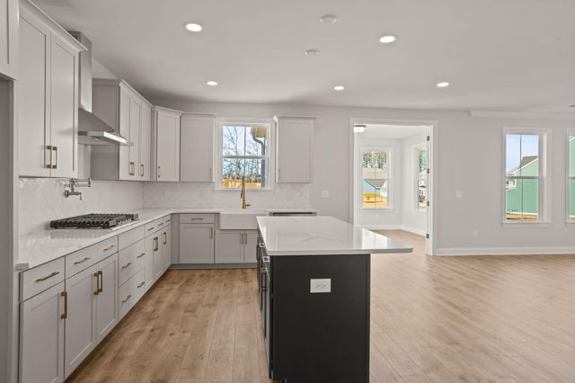5 Wappoo Trace Lane, Summerville, SC 29486