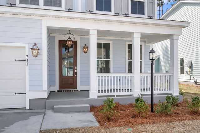5 Wappoo Trace Lane, Summerville, SC 29486