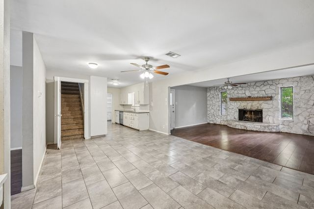 744 Willow Street, Hurst, TX 76053