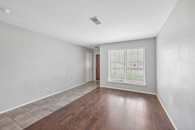 744 Willow Street, Hurst, TX 76053