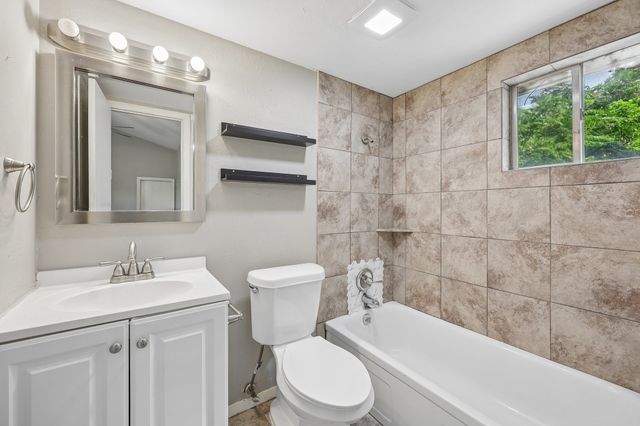 744 Willow Street, Hurst, TX 76053