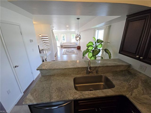 2207 Rockbridge RD, Virginia Beach, VA 23455