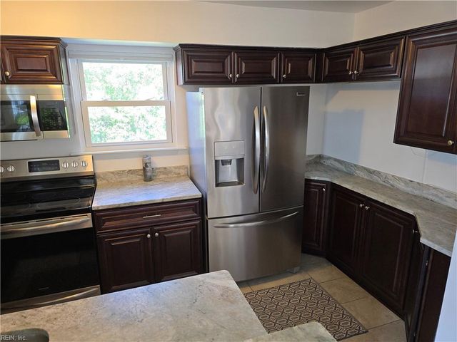 2207 Rockbridge RD, Virginia Beach, VA 23455