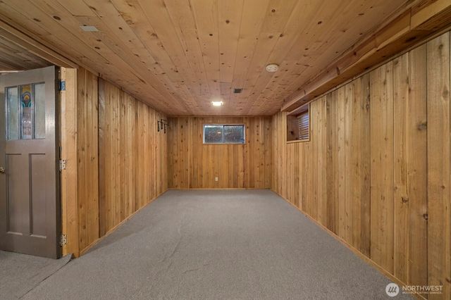 18904 233rd Avenue NE, Woodinville, WA 98077