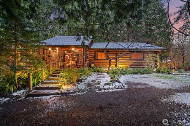 18904 233rd Avenue NE, Woodinville, WA 98077