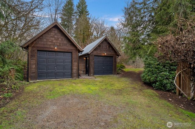 18904 233rd Avenue NE, Woodinville, WA 98077